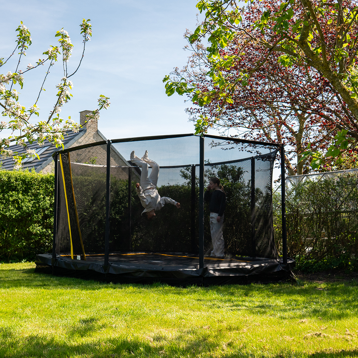 Jumpmaster Premium Fly 430 Rectangular Inground Trampolin