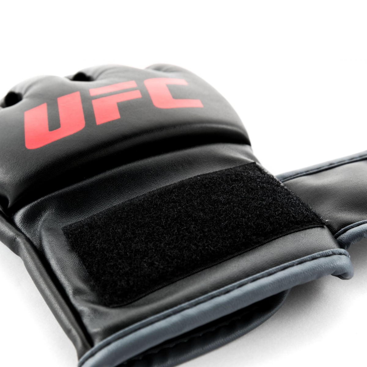 UFC MMA Gloves - S/M