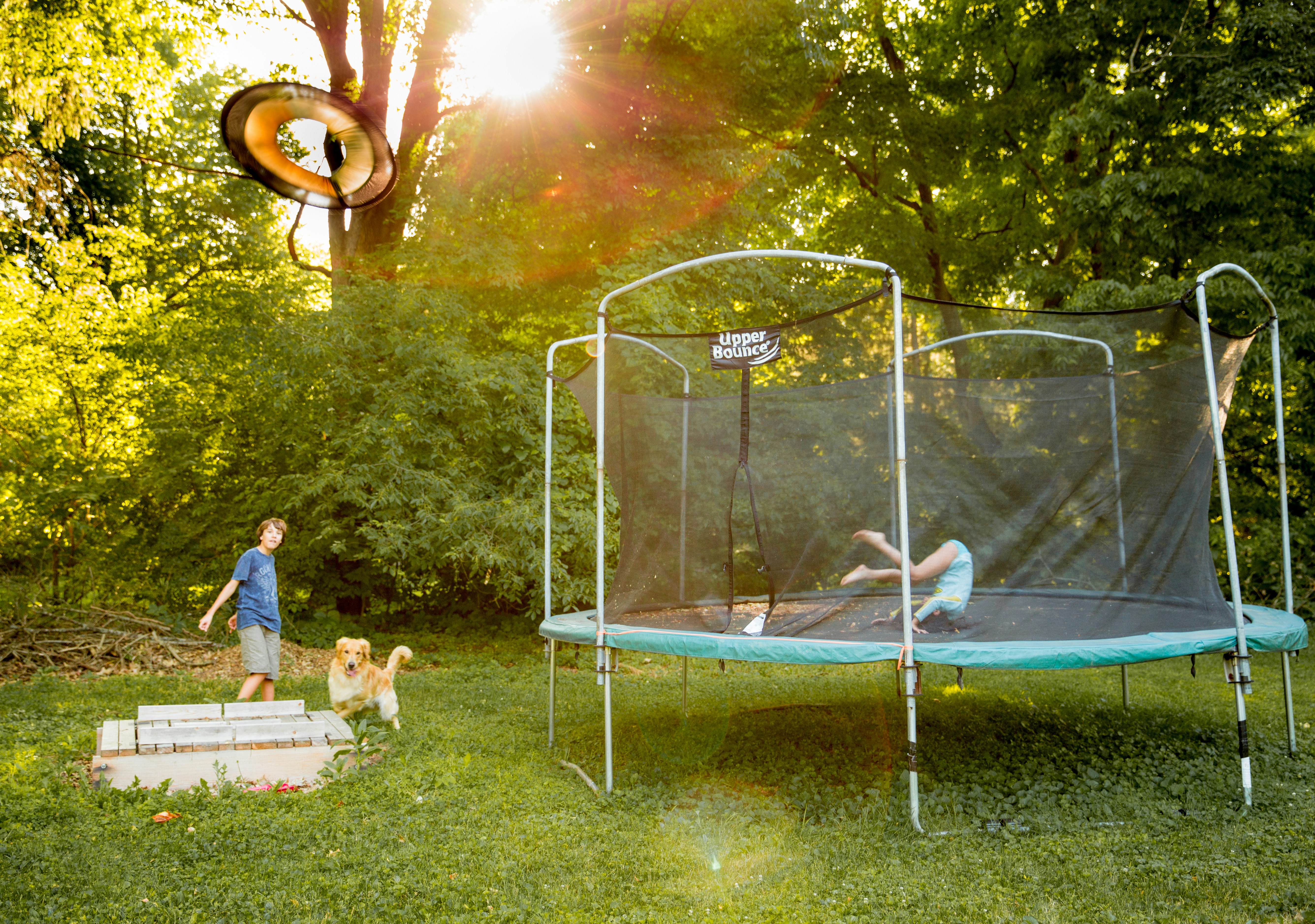 Installation og nedgravning af trampolin - Den ultimative guide
